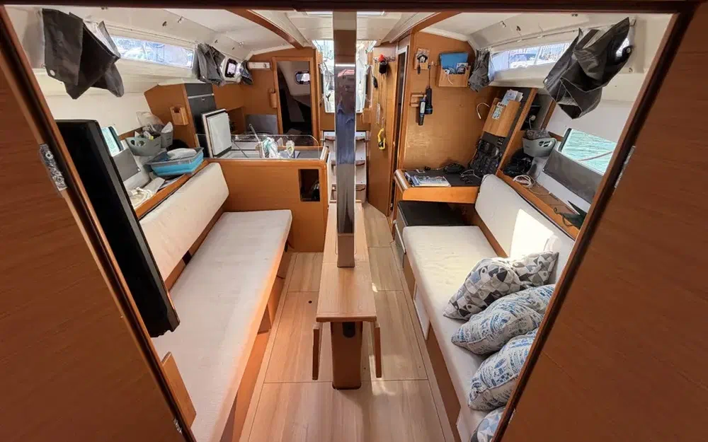 slider 27 Jeanneau Sun Odyssey 349