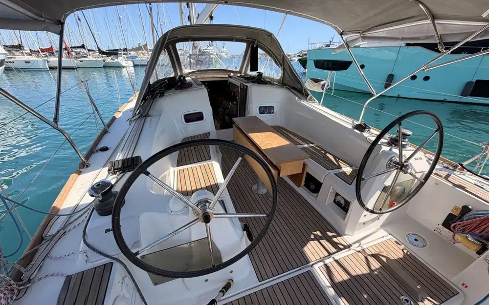 slider 4 Jeanneau Sun Odyssey 349