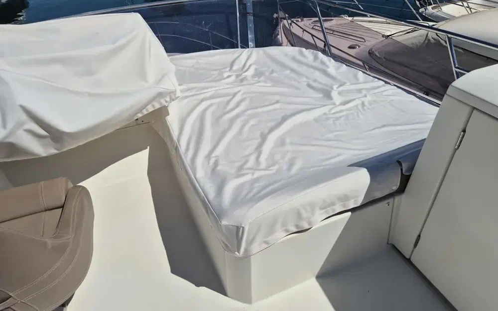 slider 23 Prestige Yachts 420 Fly