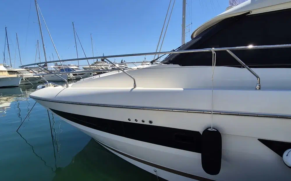 slider 25 Prestige Yachts 420 Fly