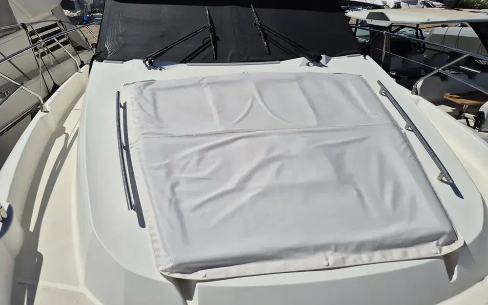 slider 27 Prestige Yachts 420 Fly