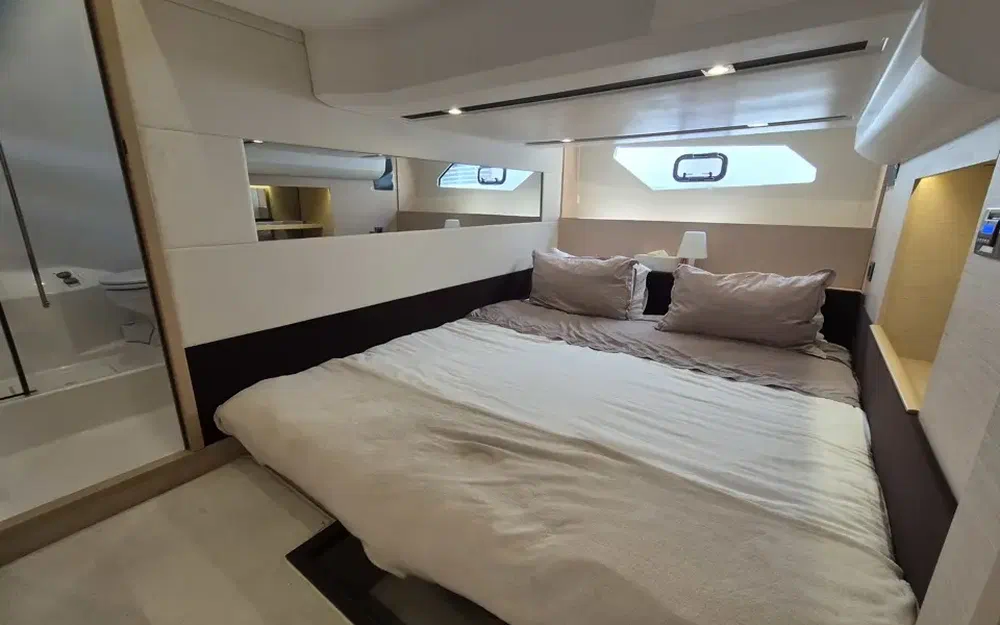 slider 30 Prestige Yachts 420 Fly