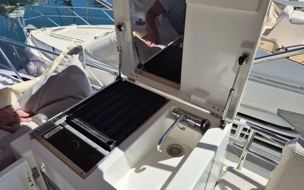 slider 34 Prestige Yachts 420 Fly