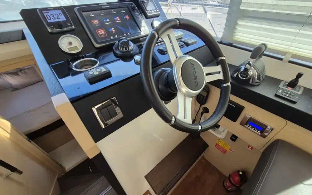 slider 41 Prestige Yachts 420 Fly