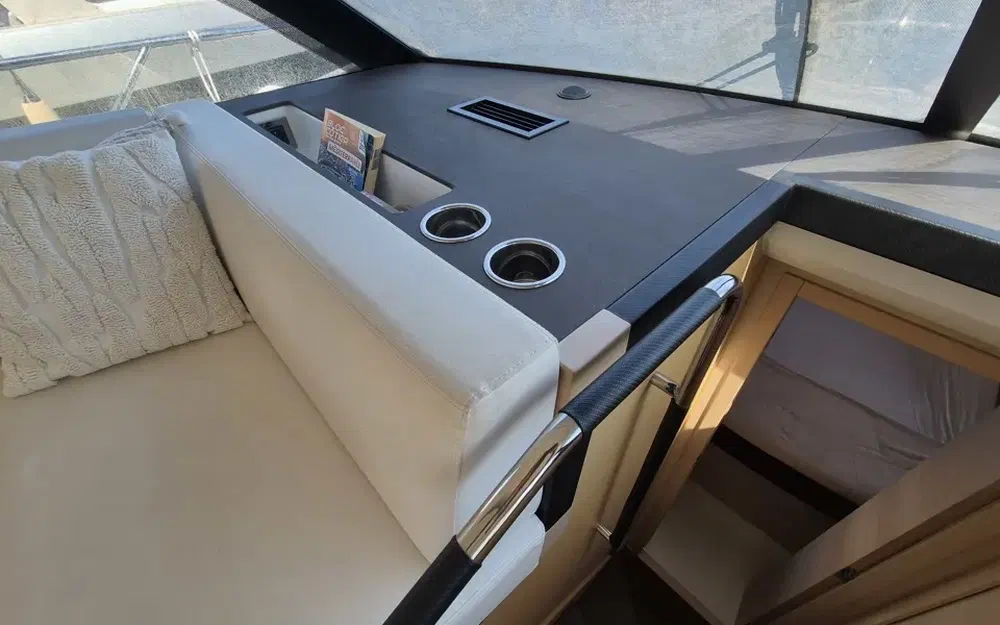 slider 47 Prestige Yachts 420 Fly