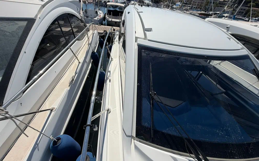 slider 16 Beneteau Gran Turismo 36