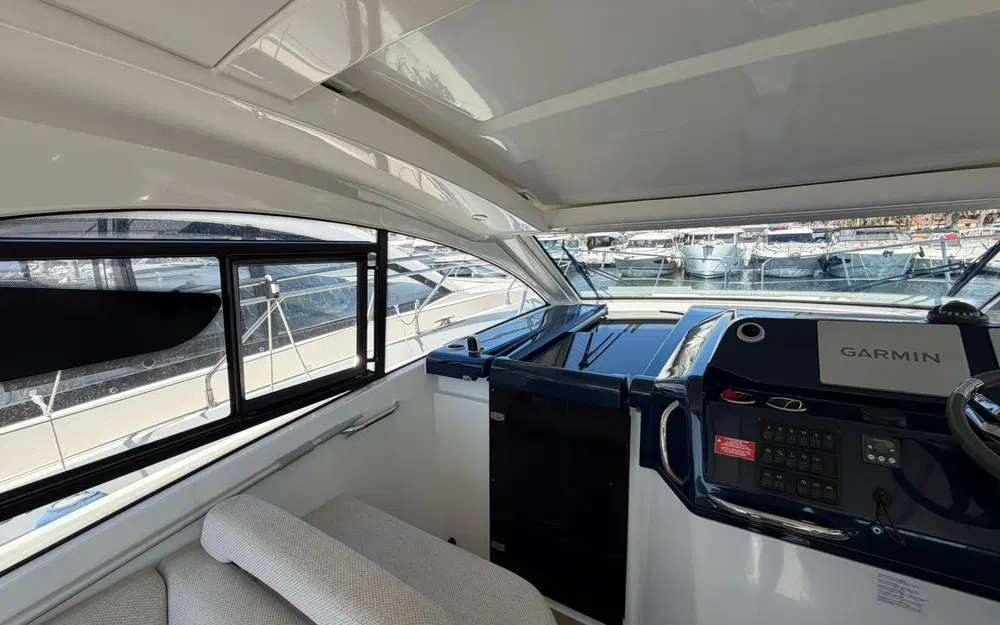 slider 3 Beneteau Gran Turismo 36