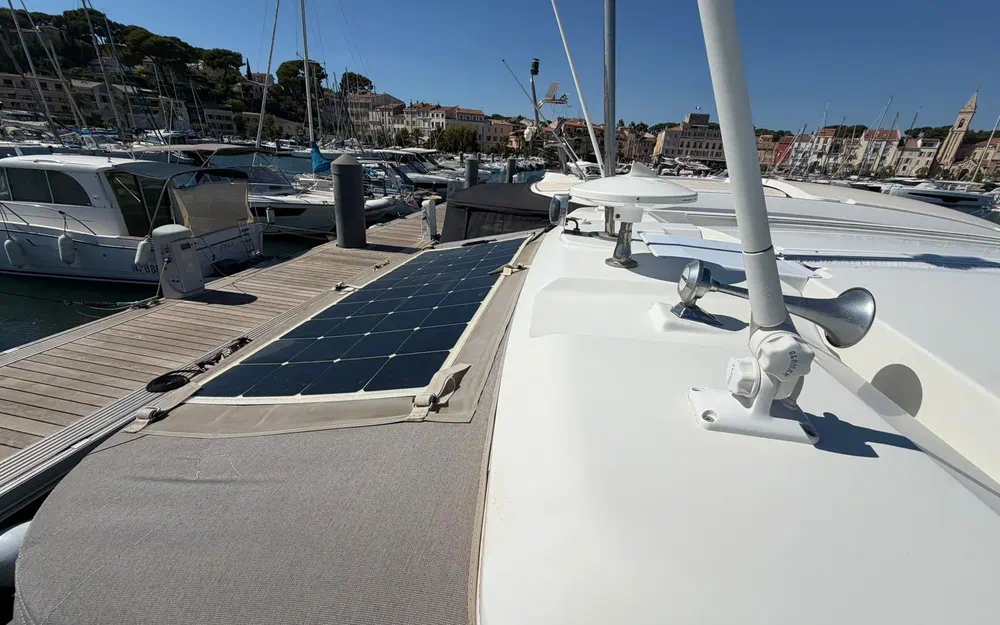 slider 21 Beneteau Gran Turismo 36