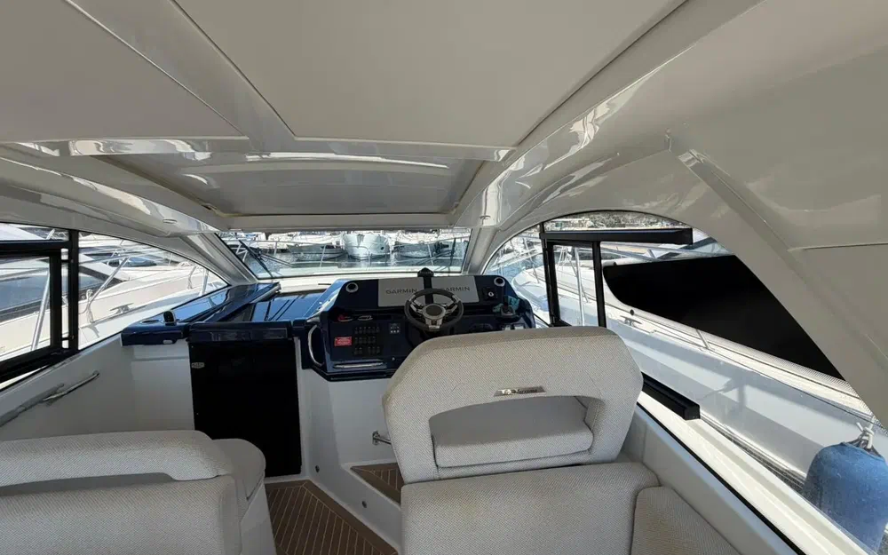 slider 5 Beneteau Gran Turismo 36