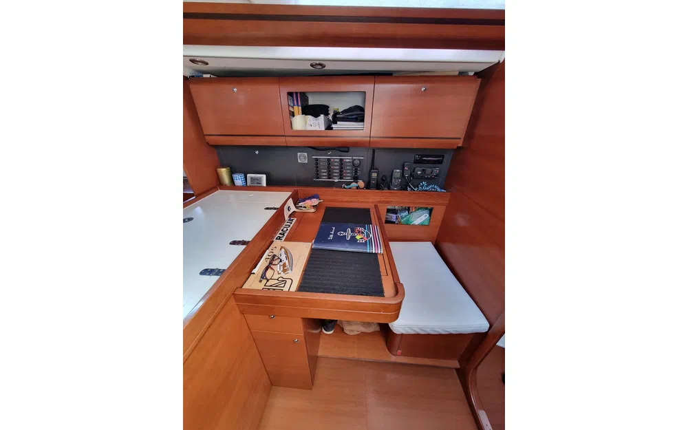 slider 2 Dufour 405 Grand Large