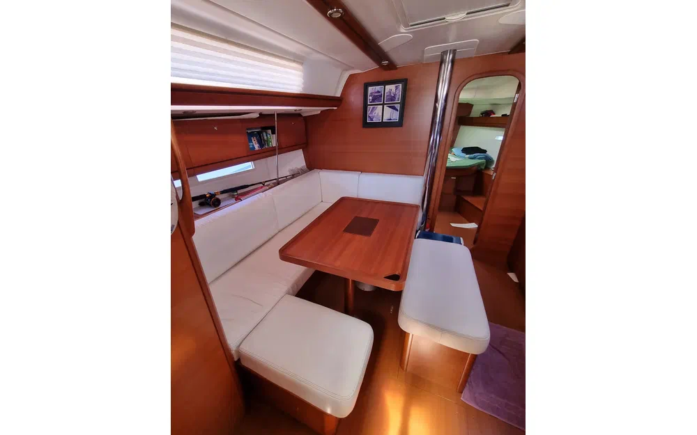 slider 4 Dufour 405 Grand Large