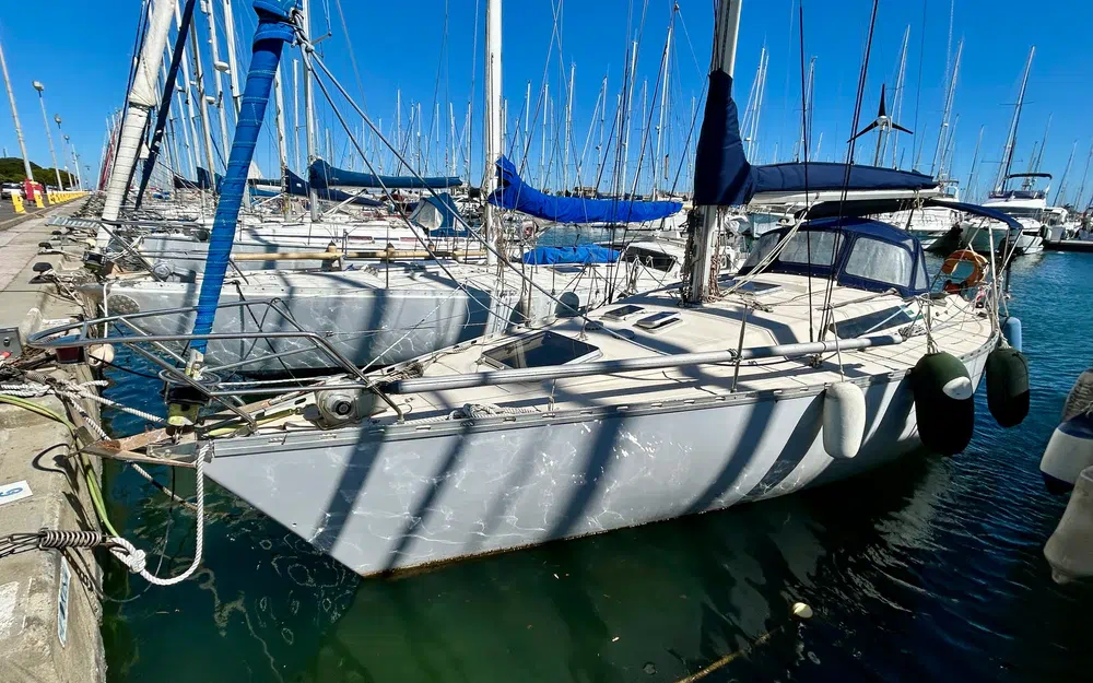 slider 0 Beneteau First 35