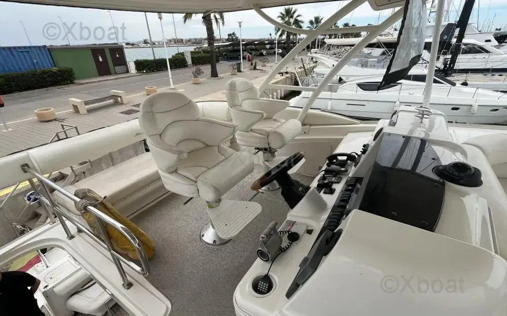 slider 9 Sea Ray 580 Fly Bridge
