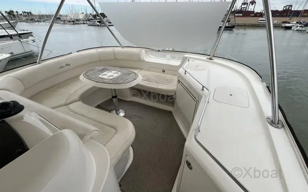 slider 4 Sea Ray 580 Fly Bridge