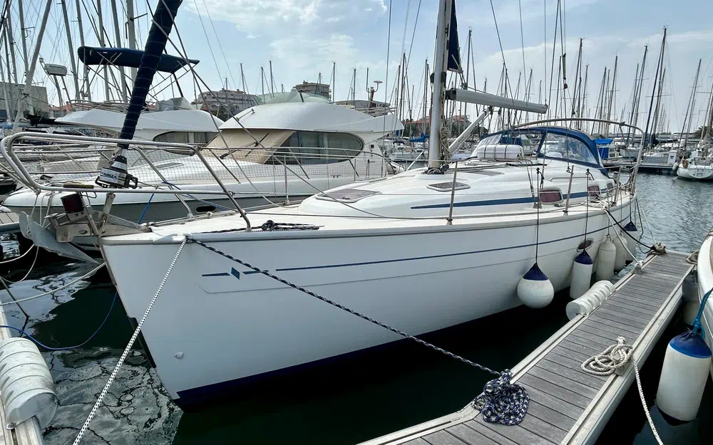 slider 11 Bavaria 37 Cruiser
