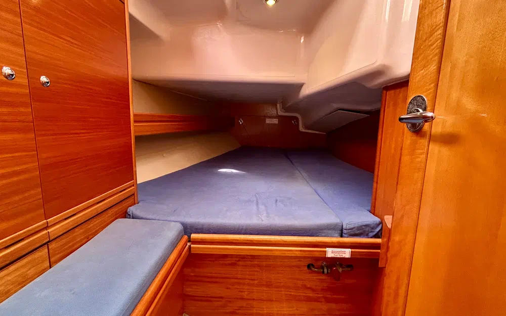 slider 9 Bavaria 37 Cruiser