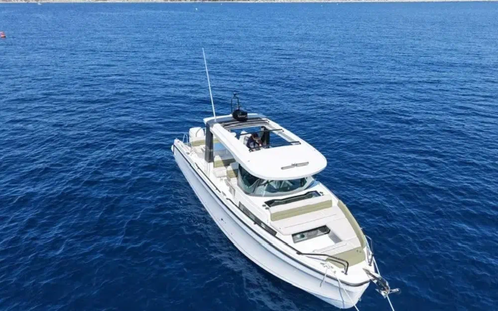 slider 0 Jeanneau EX 34 HARDTOP