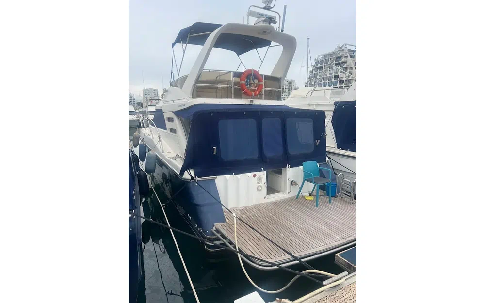 slider 12 Fairline Phantom 41