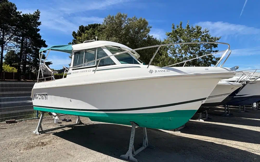 slider 0 Jeanneau Merry Fisher 625