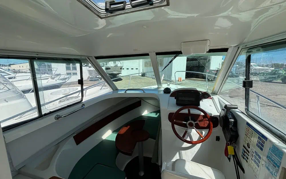 slider 10 Jeanneau Merry Fisher 625