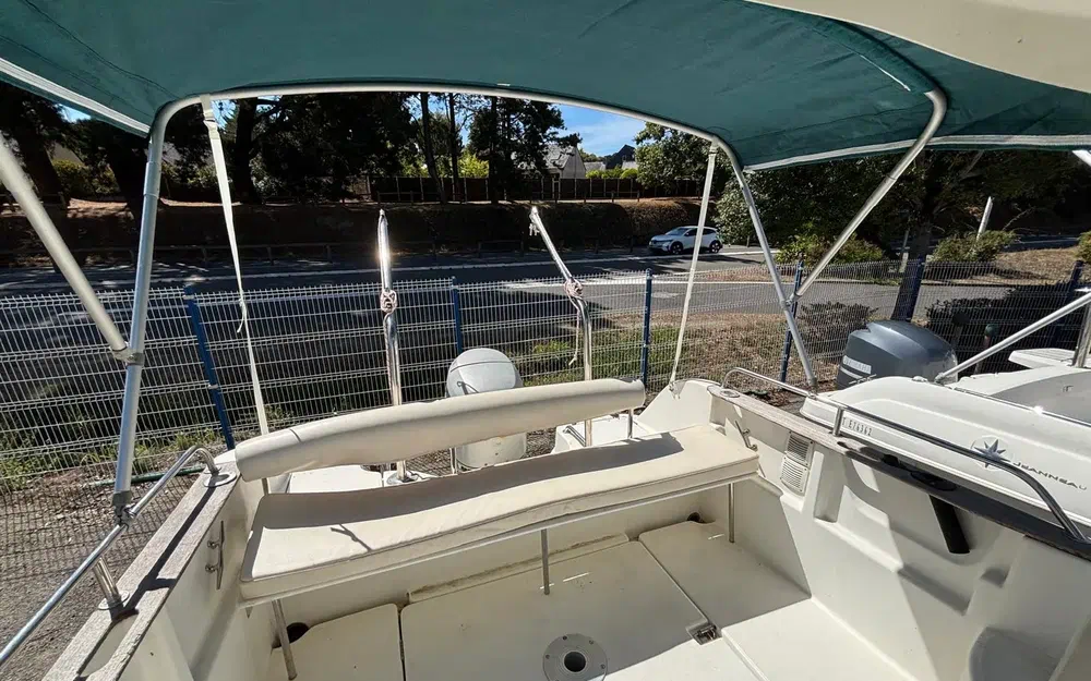 slider 4 Jeanneau Merry Fisher 625