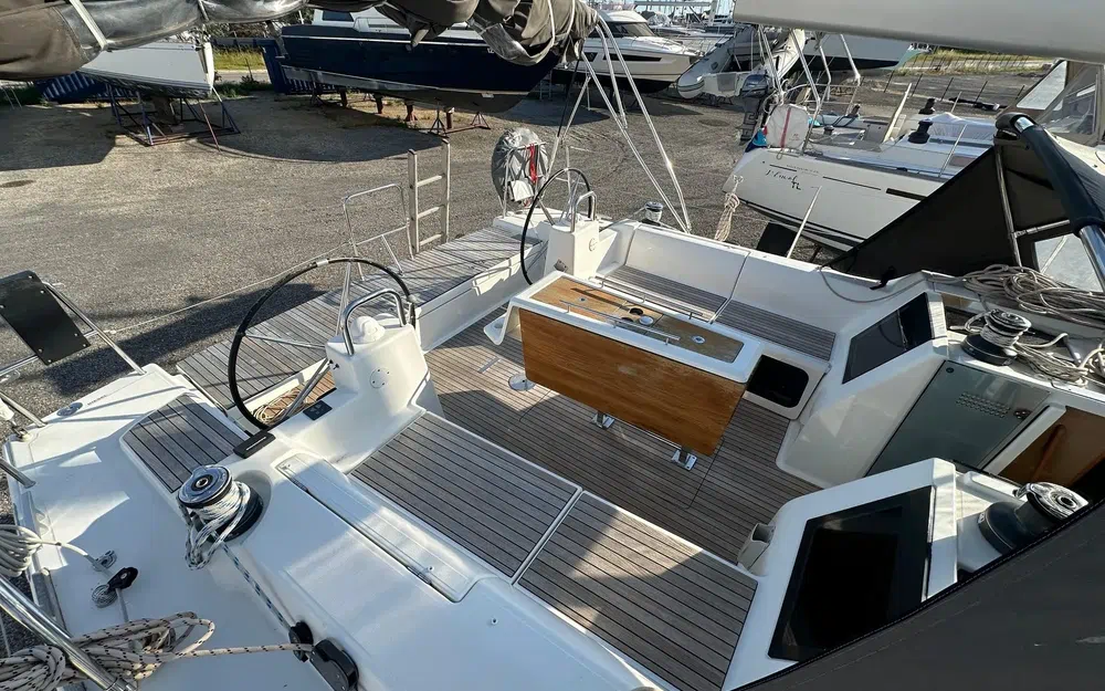 slider 20 Dufour 460 Grand Large