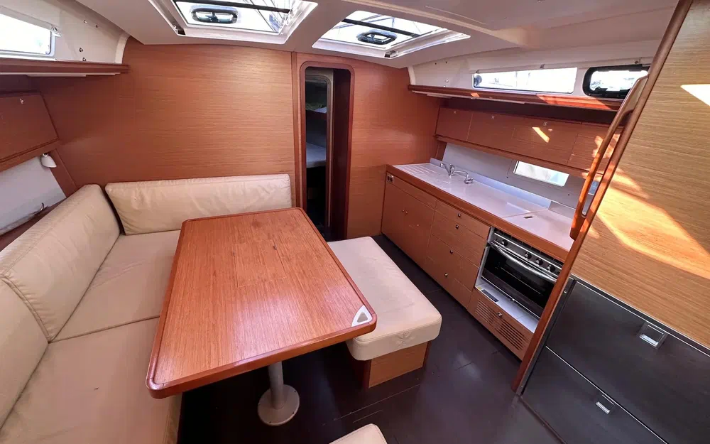 slider 26 Dufour 460 Grand Large