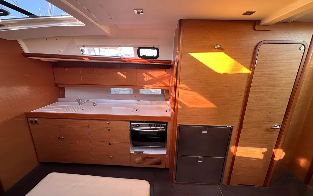 slider 27 Dufour 460 Grand Large