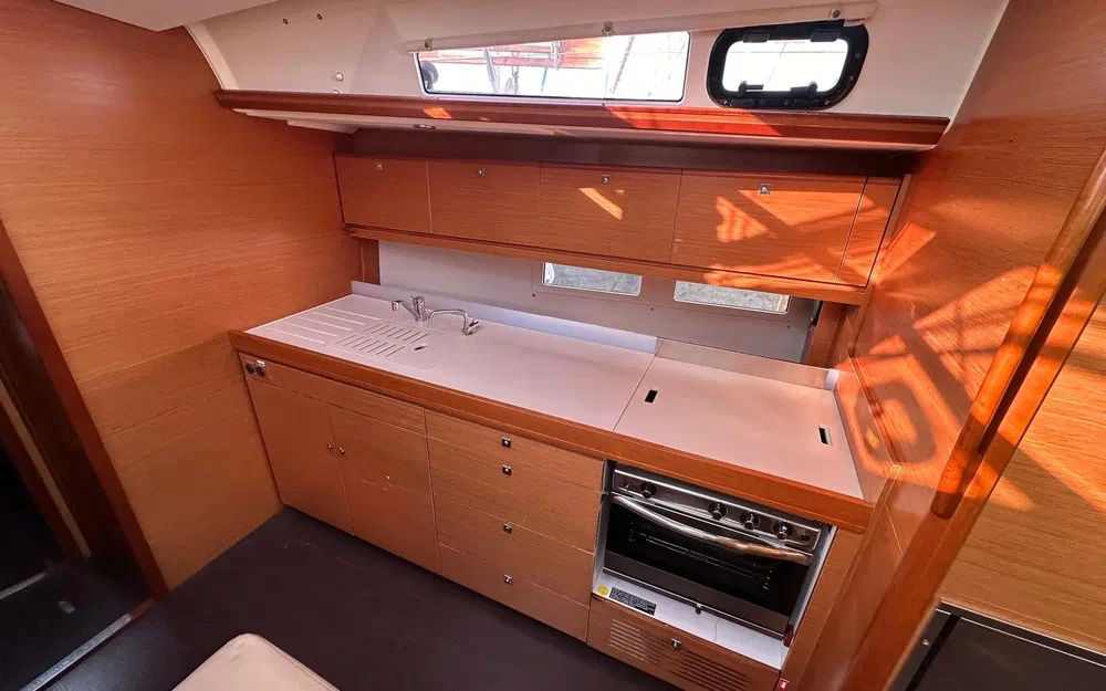 slider 28 Dufour 460 Grand Large