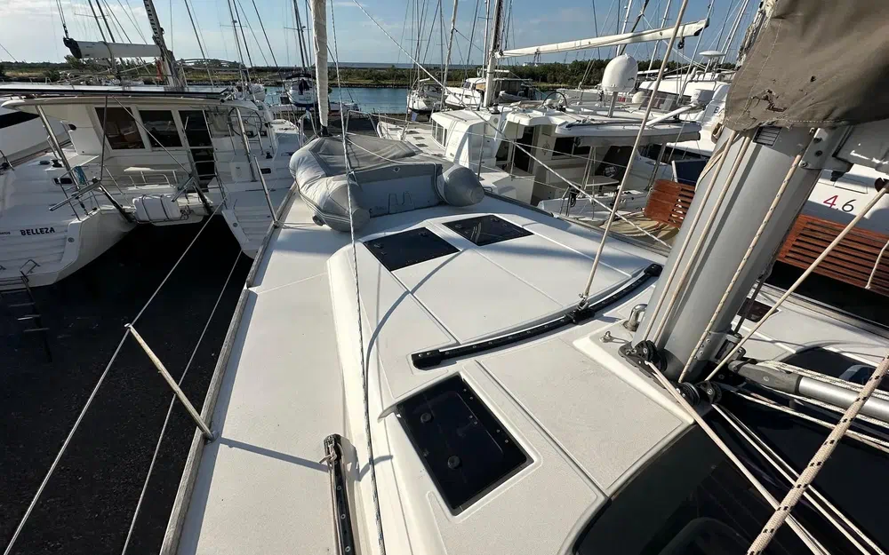 slider 8 Dufour 460 Grand Large