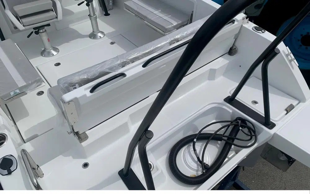 slider 12 Beneteau Flyer 8 SPACEdeck V2