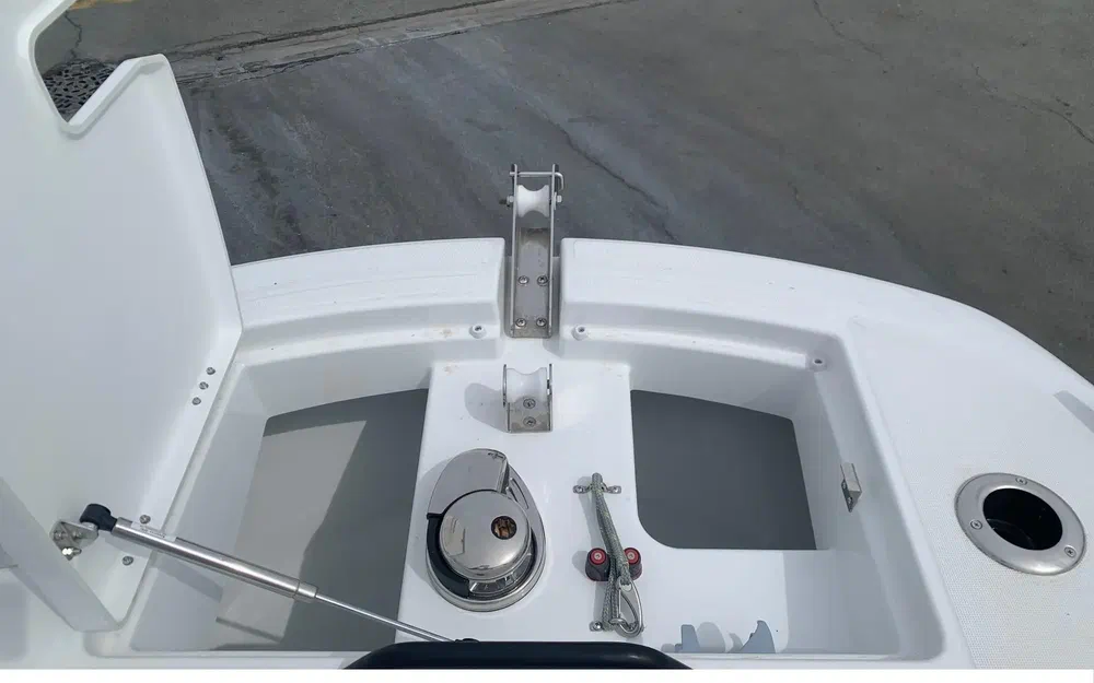 slider 4 Beneteau Flyer 8 SPACEdeck V2