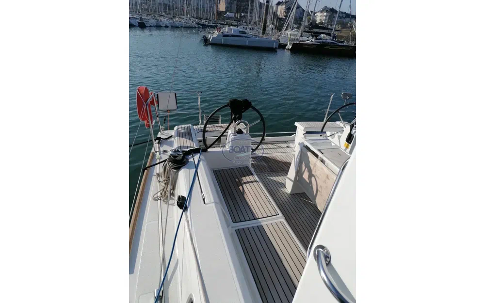 slider 13 Beneteau Oceanis 38.1