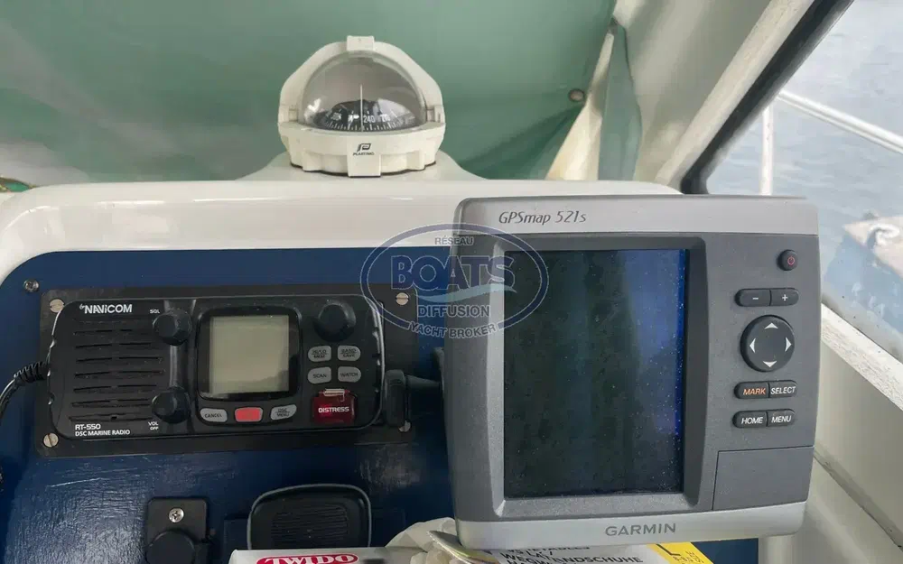 slider 6 Beneteau Antares 755