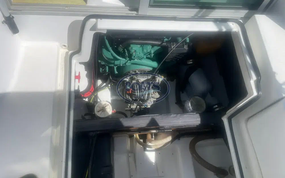 slider 8 Beneteau Antares 6