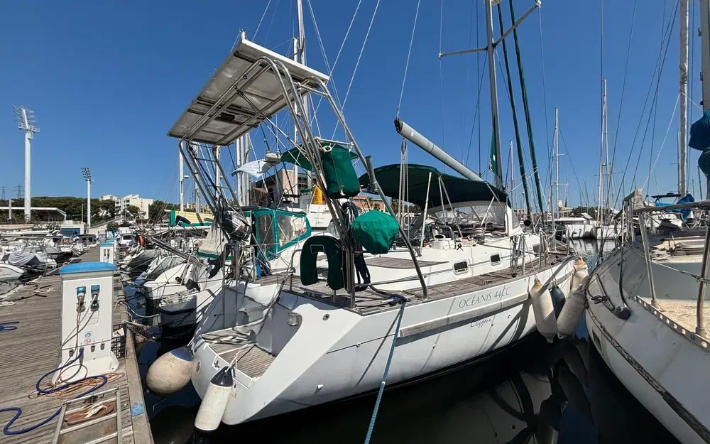 slider 1 Beneteau Oceanis