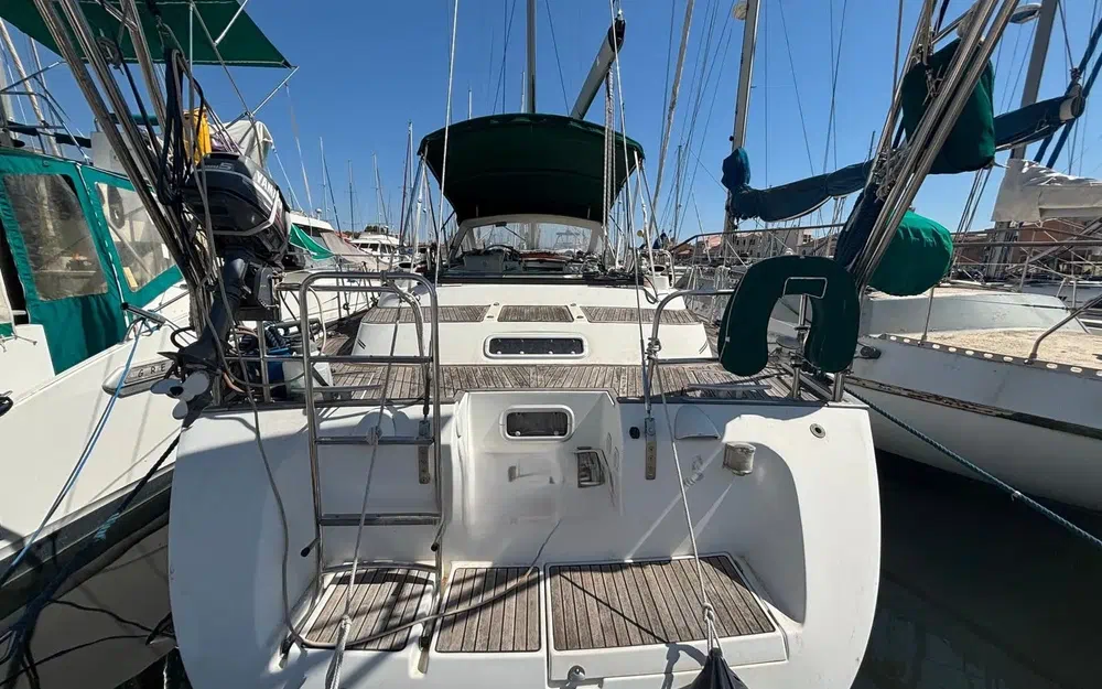 slider 2 Beneteau Oceanis
