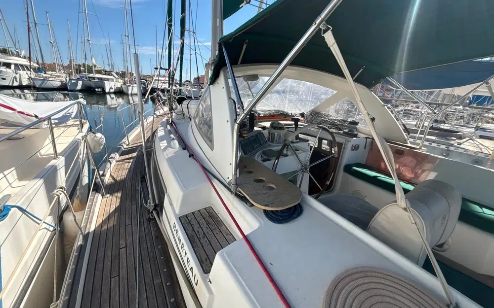 slider 5 Beneteau Oceanis