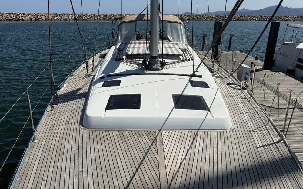 slider 22 Beneteau Oceanis 58