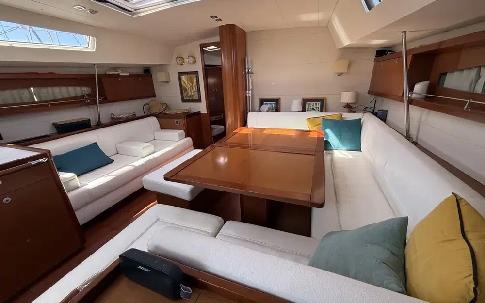 slider 26 Beneteau Oceanis 58