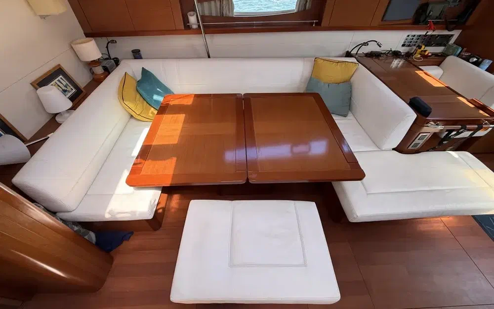 slider 27 Beneteau Oceanis 58