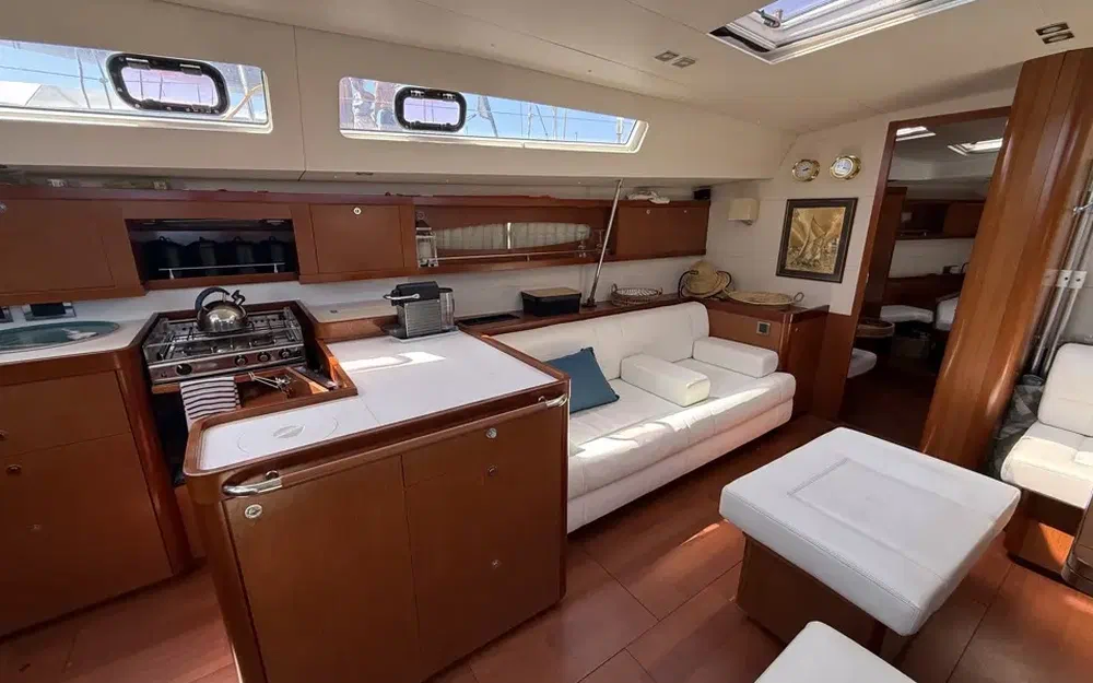 slider 29 Beneteau Oceanis 58