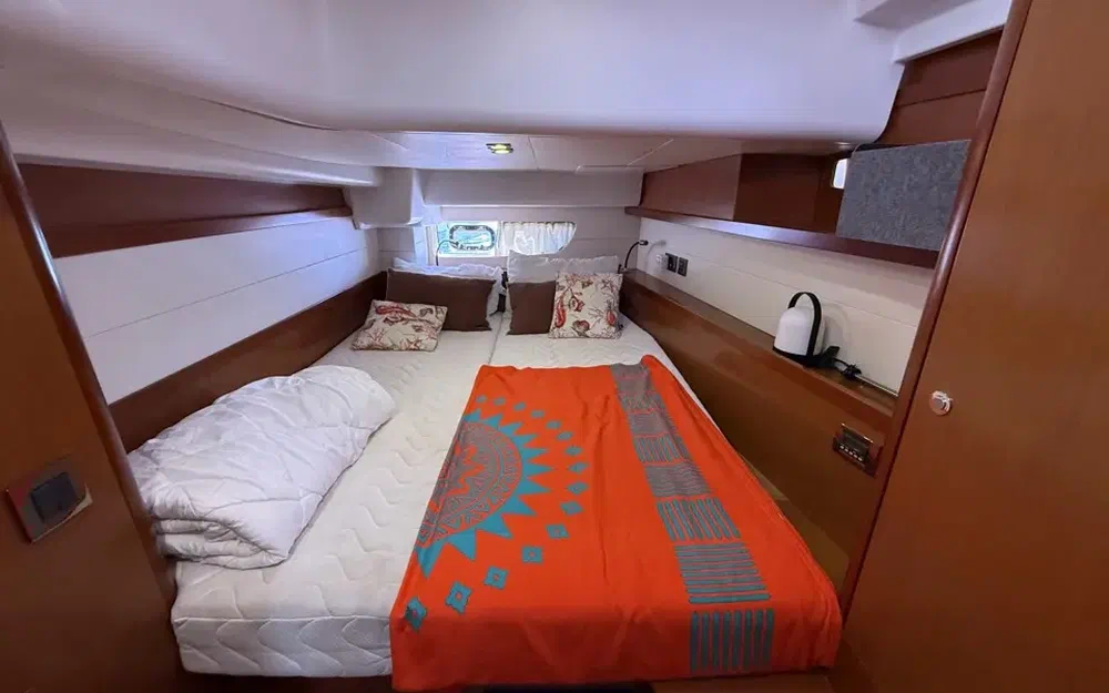 slider 45 Beneteau Oceanis 58