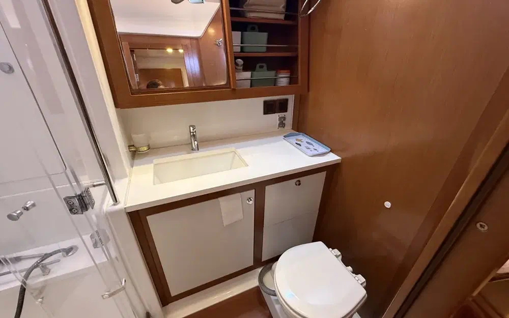 slider 49 Beneteau Oceanis 58