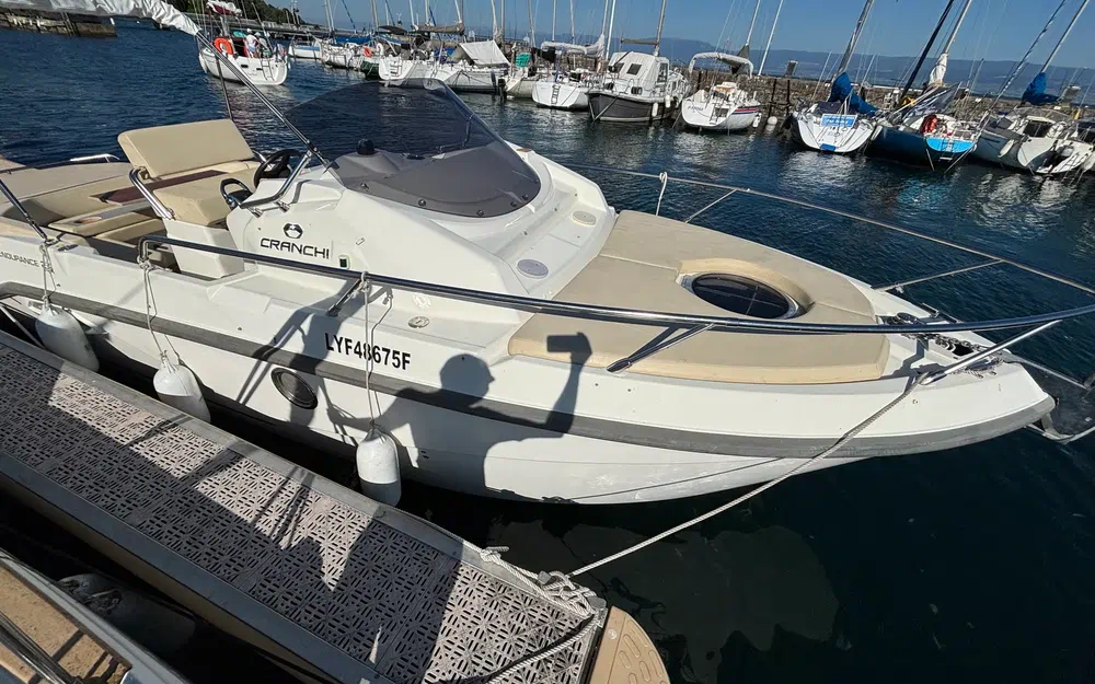 slider 0 Cranchi Endurance 27