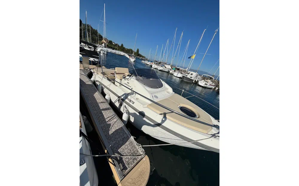 slider 1 Cranchi Endurance 27