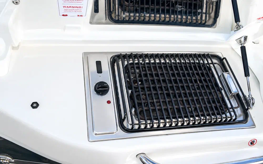 slider 12 Cranchi 43 Hard Top