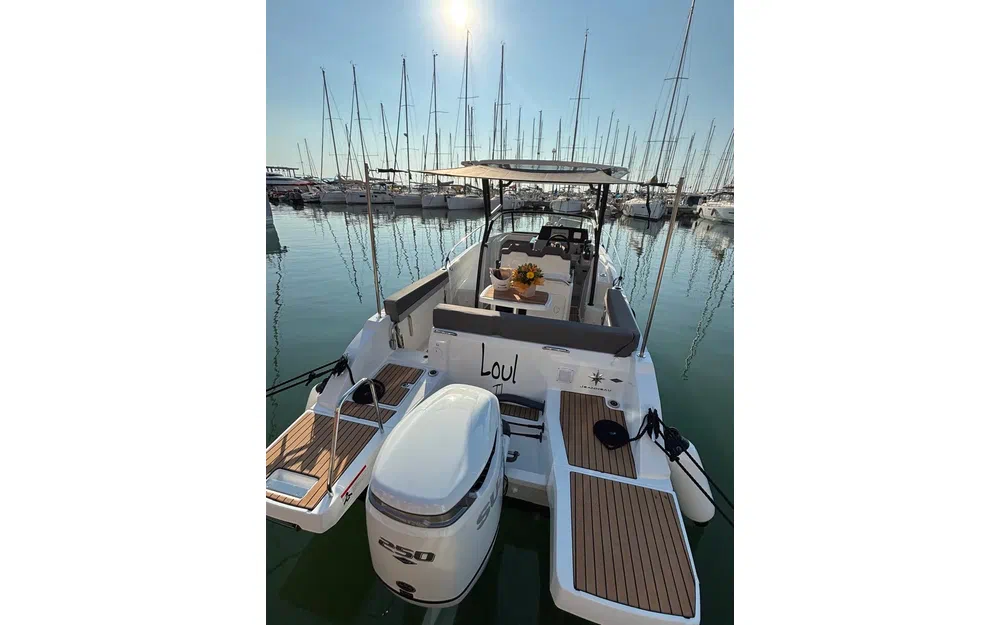 slider 1 Jeanneau CAP CAMARAT 7.5 WA SERIE 3