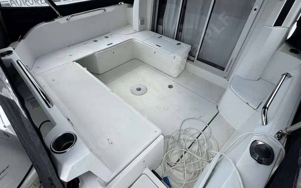 slider 7 Beneteau Antares 8 OB