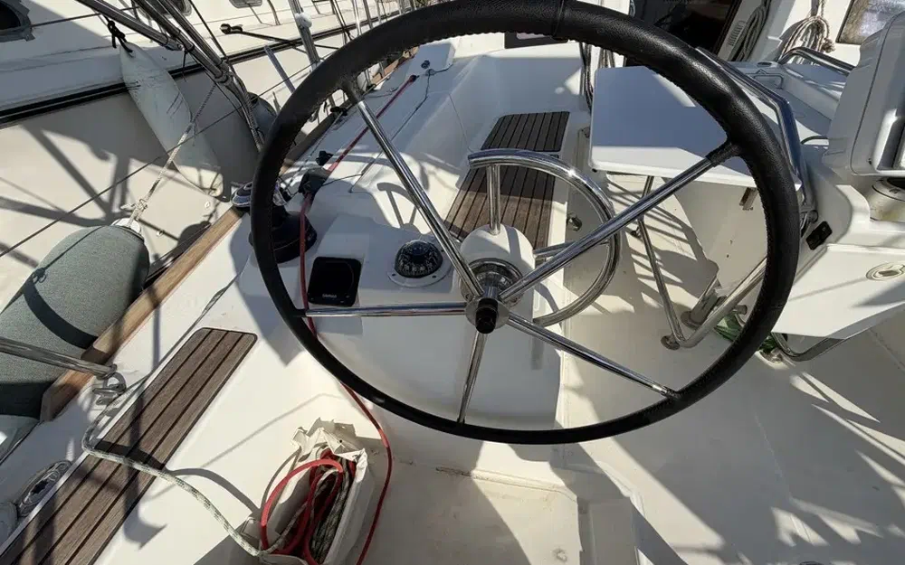 slider 17 Jeanneau Sun Odyssey 379